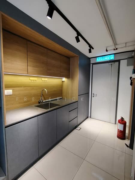 Pejabat untuk Disewa di Pjs 52 (Petaling Jaya) - Frederick Tan - Kitchen - PropertyGuru.com.my