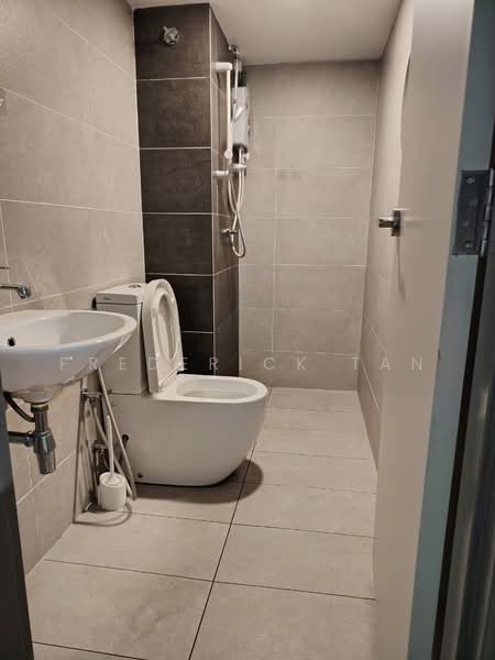 Pejabat untuk Disewa di Pjs 52 (Petaling Jaya) - Frederick Tan - Bathroom - PropertyGuru.com.my