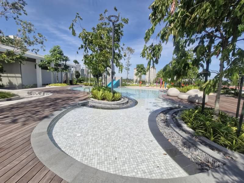 Condominium for Rent at Park Place - Grace Ho - Pool - PropertyGuru.com.my