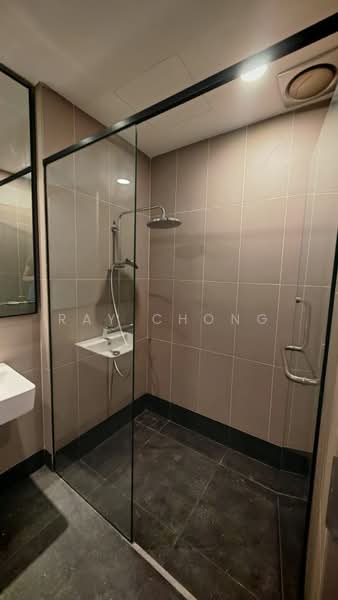 Kondominium untuk Disewa di THE VUE @ MONTEREZ - Ray Chong - Bathroom - PropertyGuru.com.my