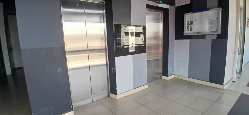 Pejabat Runcit untuk Dijual di Petaling Jaya (Selangor) - Belinda Twee - Corridor - PropertyGuru.com.my