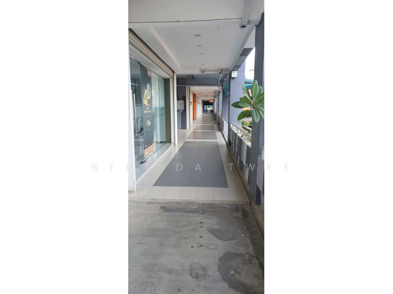 Pejabat Runcit untuk Dijual di Petaling Jaya (Selangor) - Belinda Twee - Corridor - PropertyGuru.com.my