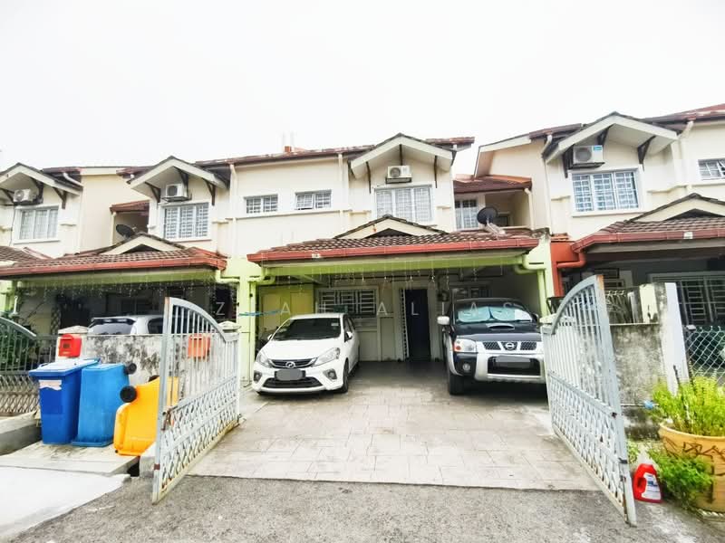 Rumah Teres 2-Tingkat untuk Dijual di Rawang (Selangor) - Izzah Alias - Exterior - PropertyGuru.com.my