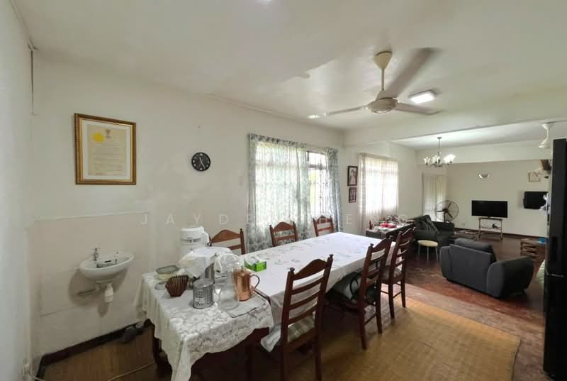 Rumah Banglo untuk Dijual di SS1 (Petaling Jaya) - Jayden Heng - Dining Room - PropertyGuru.com.my