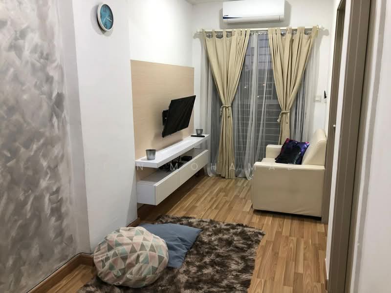 Townhouse for Sale in Semenyih (Selangor) - Reen Mohamad - Living Room - PropertyGuru.com.my