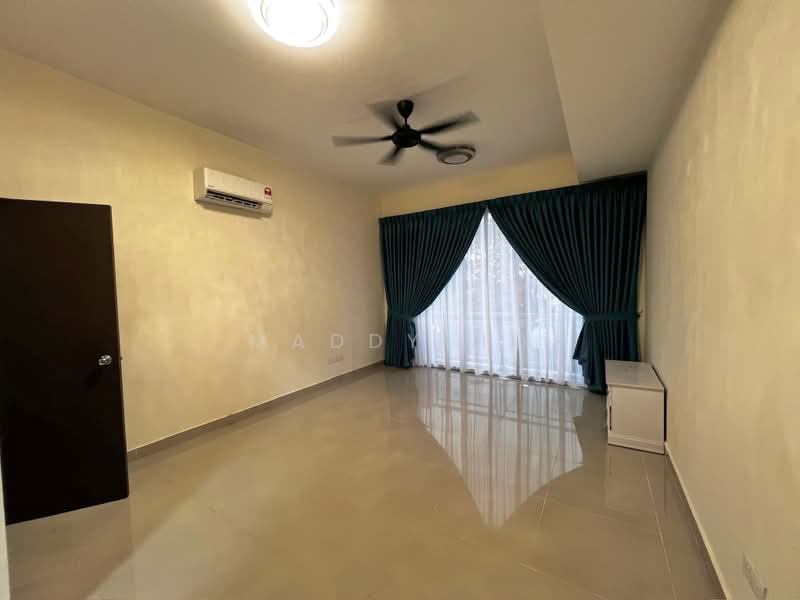 Rumah Bandar untuk Dijual di Taman Tasik Prima (Puchong) - Maddy Ho - Living Room - PropertyGuru.com.my