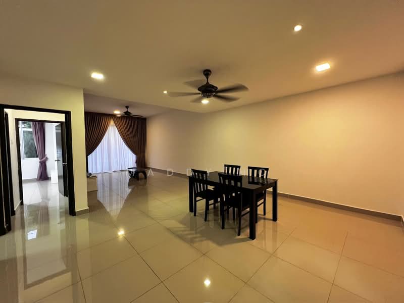 Rumah Bandar untuk Dijual di Taman Tasik Prima (Puchong) - Maddy Ho - Living Room - PropertyGuru.com.my