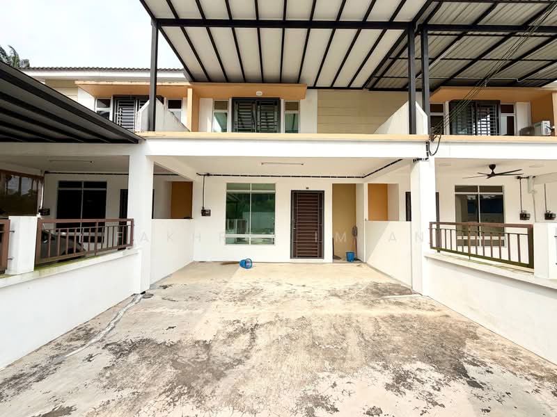 Rumah Teres 2 Tingkat untuk Dijual di Taman Scientex Kota Tinggi (Kota Tinggi) - Fakhrul Imlan - Exterior - PropertyGuru.com.my