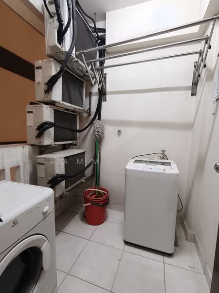 Apartment for Sale at Molek Pine 2 - Sammi Hoo - PropertyGuru.com.my