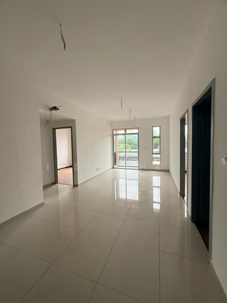 Pangsapuri untuk Disewa di APARTMEN BAYU PERMAS - Eddie Chan - Living Room - PropertyGuru.com.my
