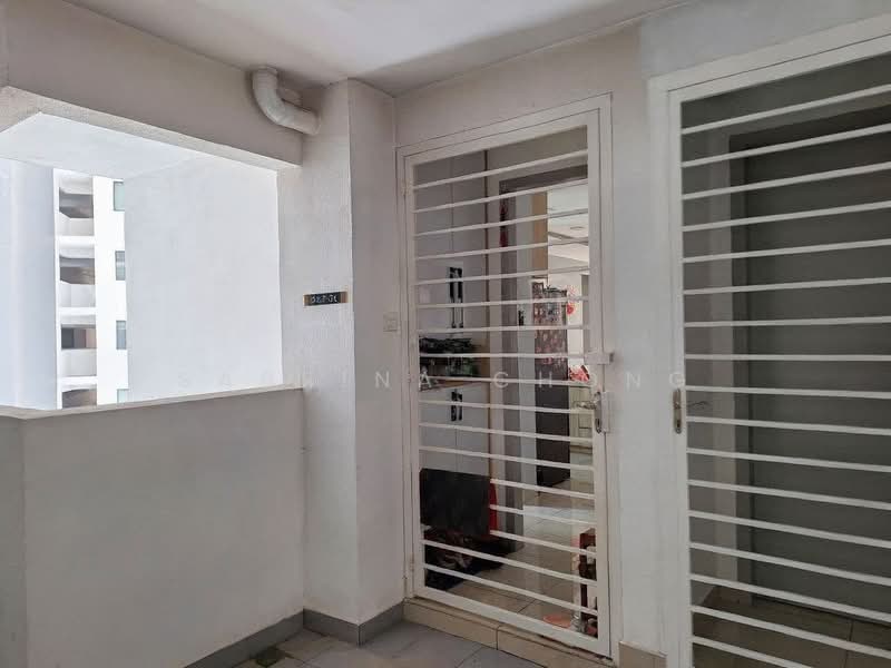 Kondominium untuk Dijual di Mizumi Residences - Sabrina Chong - Balcony - PropertyGuru.com.my