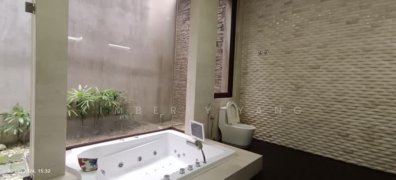 Bungalow for Rent in Taman Duta (Bukit Tunku (Kenny Hills)) - Kimberly Yang - Bathroom - PropertyGuru.com.my