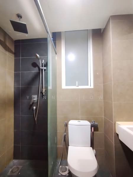 Servis Apartment untuk Dijual di The Loft @ ZetaPark - Yanny Siow - Bathroom - PropertyGuru.com.my