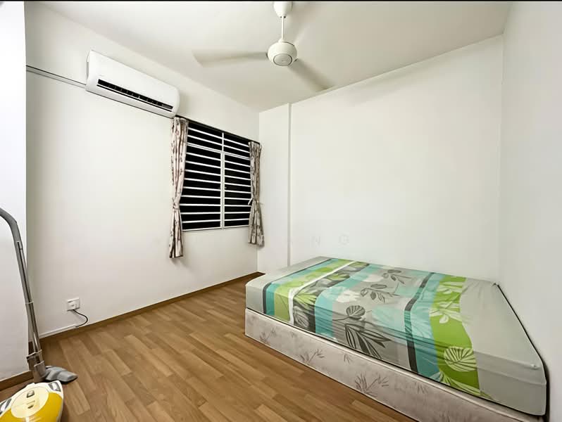 Apartment for Sale at Taman Jelutong - Li Fang - Bedroom - PropertyGuru.com.my