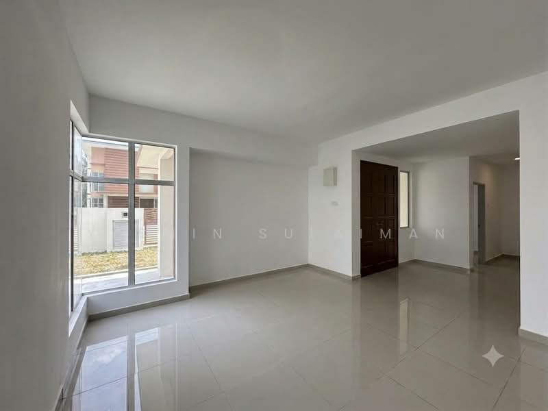 Rumah Berkembar untuk Dijual di Seksyen 29 (Shah Alam) - Yasmin Sulaiman - PropertyGuru.com.my