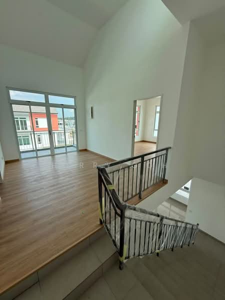 Rumah Teres 2-Tingkat untuk Dijual di Bandar Putra (Kulai) - Herry Goh - Living Room - PropertyGuru.com.my