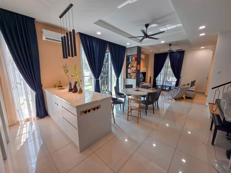 Semi-Detached House for Sale in Eco Majestic (Semenyih) - Ahmad Fadlee - Living Room - PropertyGuru.com.my