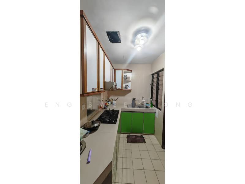 Condominium for Sale at Villa Puteri - Eng Swee Siong - Kitchen - PropertyGuru.com.my