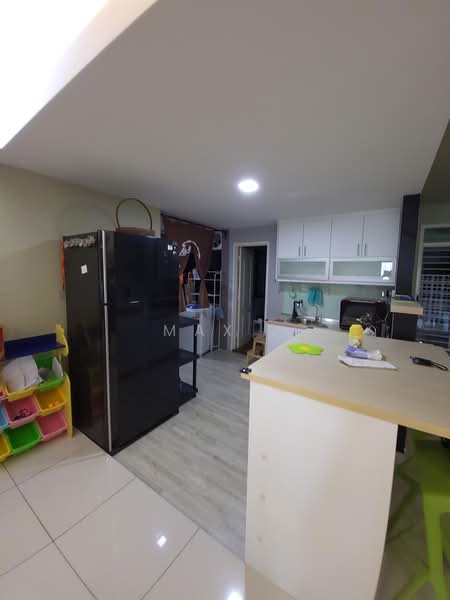 Kondominium untuk Dijual di Atmosfera Kondominium - Max . - Kitchen - PropertyGuru.com.my