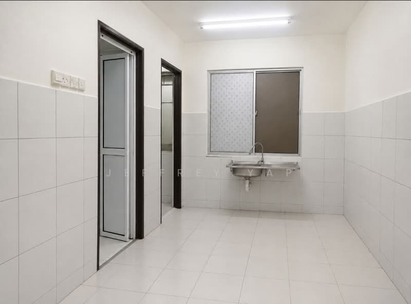 Apartment for Sale at Teratai Mewah Apartment Block 4 & 6 - Jeffrey Yap - Interior - PropertyGuru.com.my