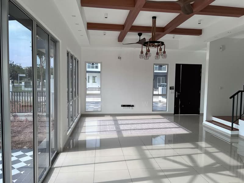 Rumah Teres 2 Tingkat untuk Dijual di Eco Forest (Semenyih) - CK Law - Living Room - PropertyGuru.com.my