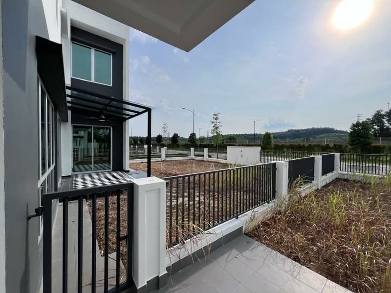 Rumah Teres 2-Tingkat untuk Dijual di Eco Forest (Semenyih) - CK Law - Exterior - PropertyGuru.com.my