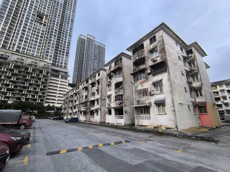 Apartment for Sale at Pandan Lake View - Ronald Loh - Exterior - PropertyGuru.com.my