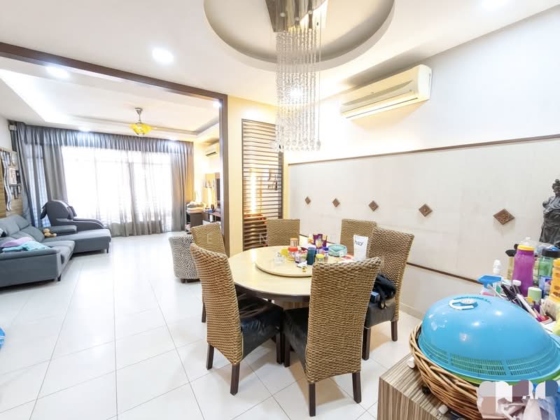 Rumah Teres 2 Tingkat untuk Dijual di Bandar Puteri Puchong (Puchong) - Leon Lee - Living Room - PropertyGuru.com.my