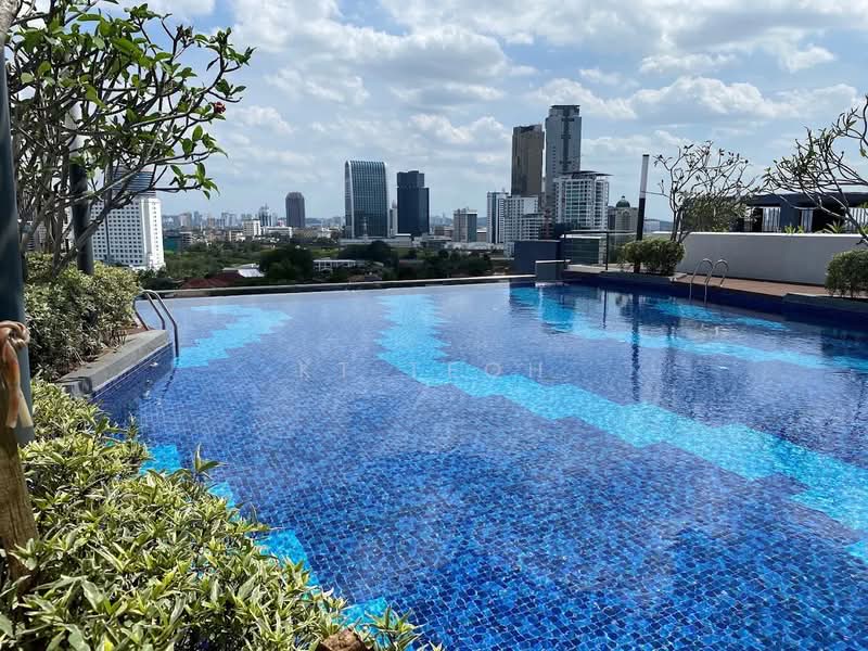 Servis Apartment untuk Dijual di PJ Midtown - KT Teoh - Pool - PropertyGuru.com.my