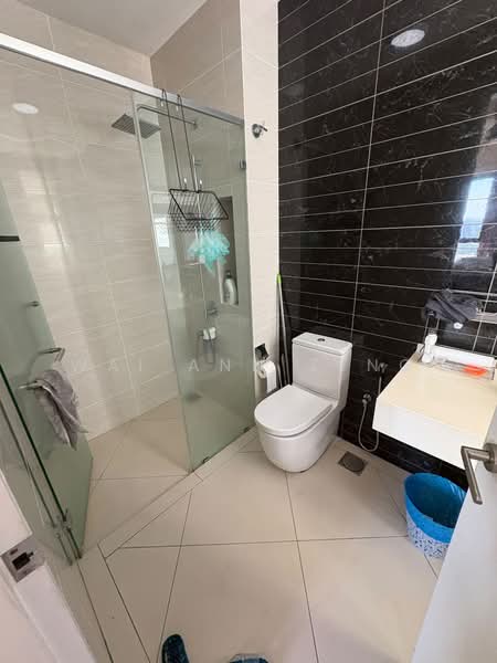 Condominium for Rent at Sky Condominium (Skyz Residence) - Wai Ann Teng - Bathroom - PropertyGuru.com.my