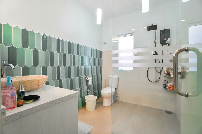 2.5-storey Terraced House for Sale in Ampang Jaya (Ampang) - Izzaza Izzati - Bathroom - PropertyGuru.com.my