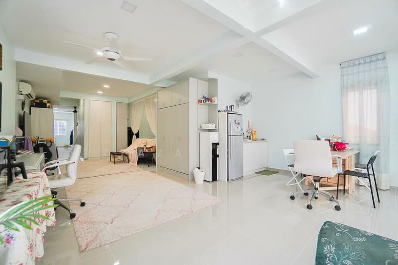 2.5-storey Terraced House for Sale in Ampang Jaya (Ampang) - Izzaza Izzati - Living Room - PropertyGuru.com.my
