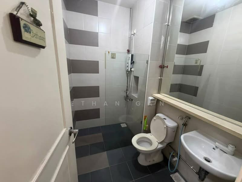 Semi-Detached House for Rent in Taman Gaya (Ulu Tiram) - Ethan Gan - PropertyGuru.com.my