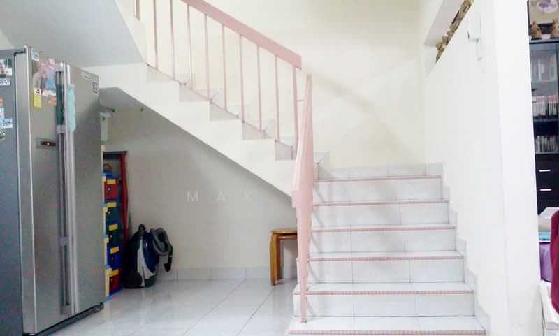 2-storey Terraced House for Sale in Taman Sungai Besi Indah (Seri Kembangan) - Max Low - Interior - PropertyGuru.com.my