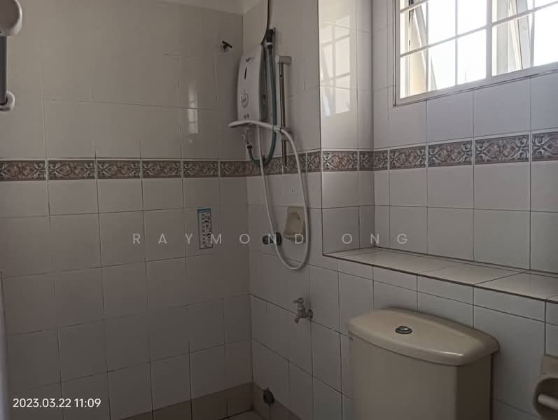 2-storey Terraced House for Rent in Putra Heights (Subang Jaya) - Raymond Ong - Bathroom - PropertyGuru.com.my