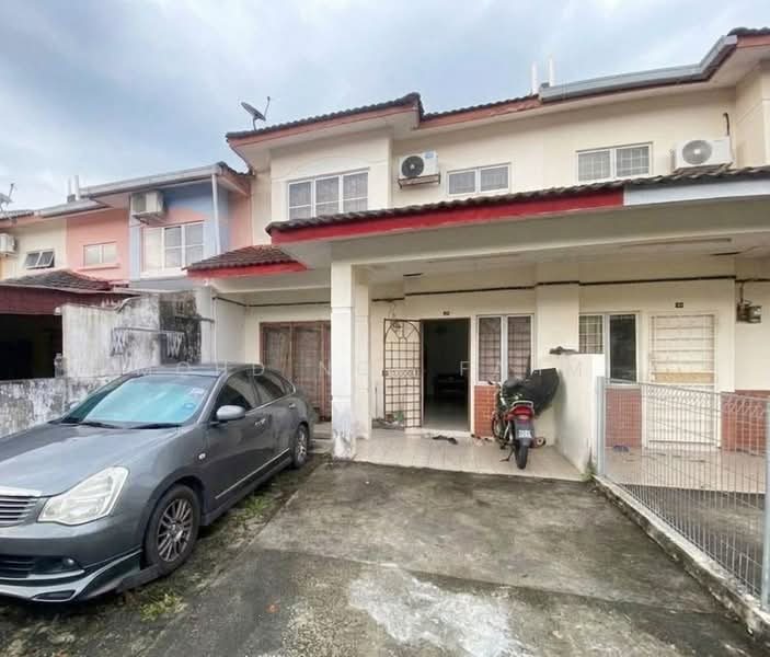 2-storey Terraced House for Sale in Bukit Mahkota (Bangi) - Mohd Nor Fahmi - Exterior - PropertyGuru.com.my