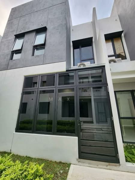 2-storey Terraced House for Sale in Telok Panglima Garang (Selangor) - Max . - Exterior - PropertyGuru.com.my