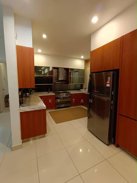 2-storey Terraced House for Rent in East Ledang (Iskandar Puteri (Nusajaya)) - Sky Tan - Kitchen - PropertyGuru.com.my