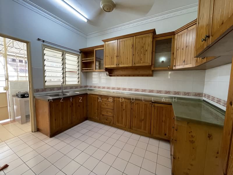 2-storey Terraced House for Rent in Usj 20 (Subang Jaya) - Aziz Abdullah - PropertyGuru.com.my