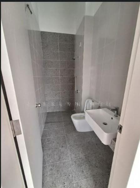 2-storey Terraced House for Sale in Eco Majestic (Semenyih) - Jesslyn Lee - Bathroom - PropertyGuru.com.my