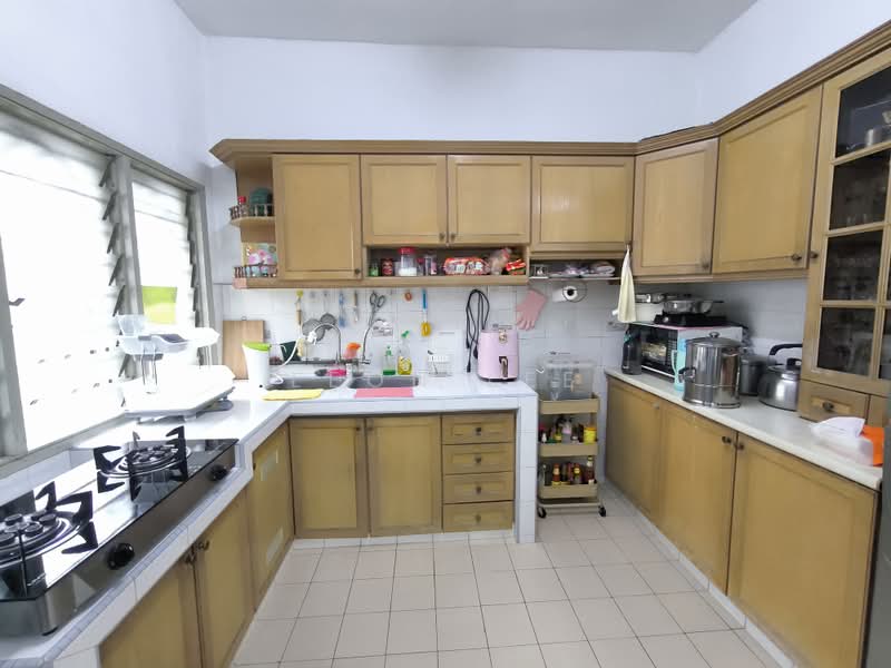 Rumah Teres 2 Tingkat untuk Dijual di BANDAR PUCHONG JAYA (Puchong) - Leon Lee - Kitchen - PropertyGuru.com.my