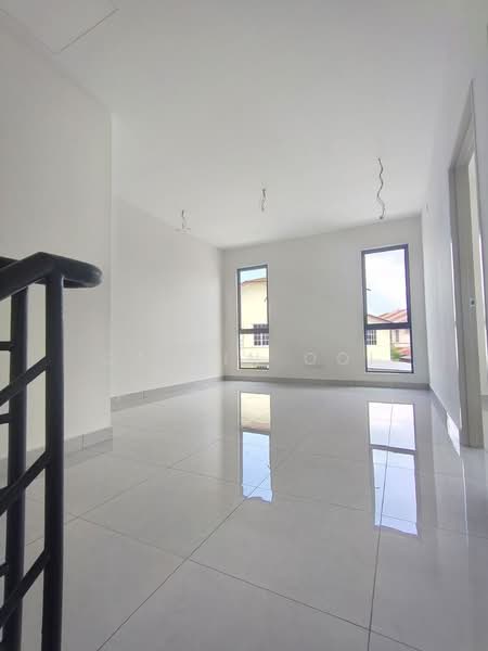 Rumah Teres 2-Tingkat untuk Dijual di Bukit Mertajam (Penang) - Calvin Ooi - Living Room - PropertyGuru.com.my