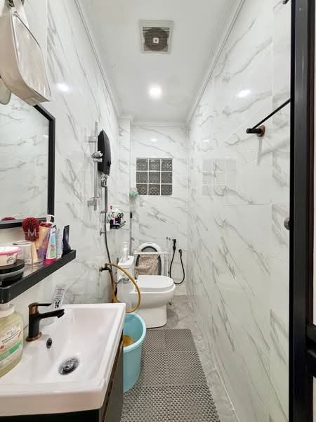 Rumah Teres 2 Tingkat untuk Dijual di Batu Caves (Selangor) - Mohammad Omar - PropertyGuru.com.my