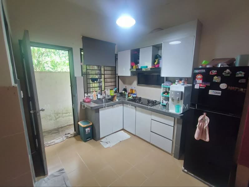 Rumah Teres 1.5 Tingkat untuk Dijual di Taman Seri Mewah (Kapar) - Mohd Nor Fahmi - Kitchen - PropertyGuru.com.my
