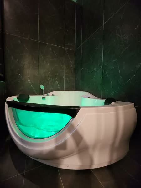 Banglo Pautan untuk Dijual di Petaling Jaya (Selangor) - Max . - Bathroom - PropertyGuru.com.my