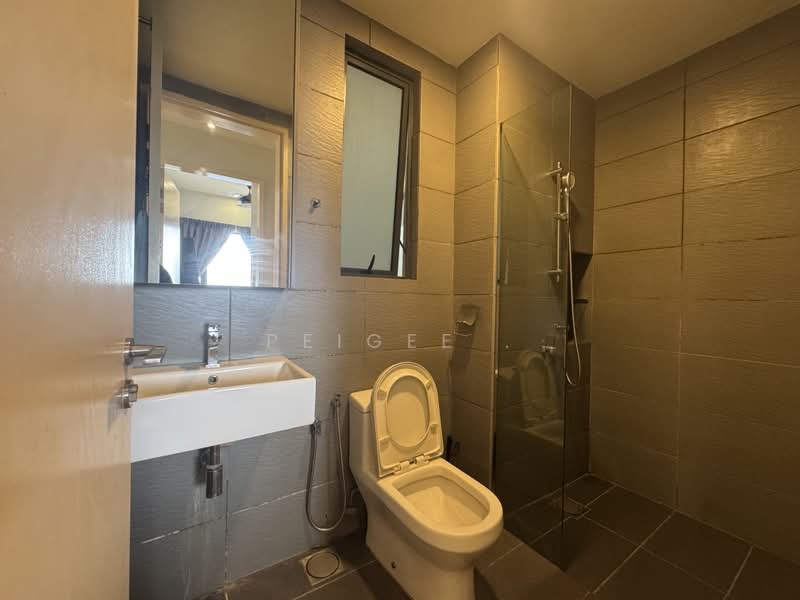 Kediaman Servis untuk Disewa di Petalz Residences - PeiGee . - Bathroom - PropertyGuru.com.my