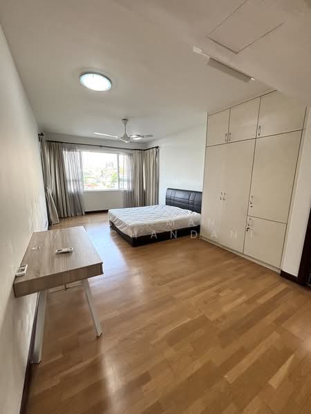 Condominium for Sale at Mont Kiara Meridin - Lachman Mulchandani - Master bedroom - PropertyGuru.com.my
