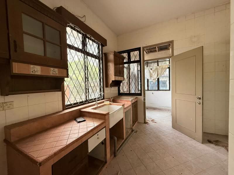 Rumah Teres 2 Tingkat untuk Dijual di Taman Perling (Perling) - Ricky Woo - Kitchen - PropertyGuru.com.my
