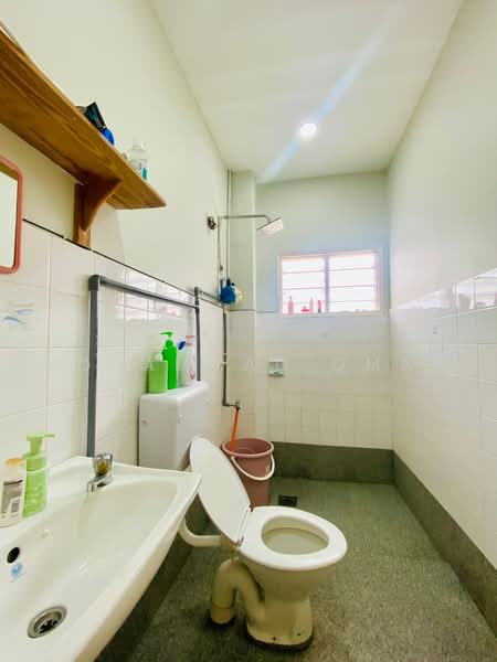 2-storey Terraced House for Sale in Seri Kembangan (Selangor) - Mohammad Omar - PropertyGuru.com.my