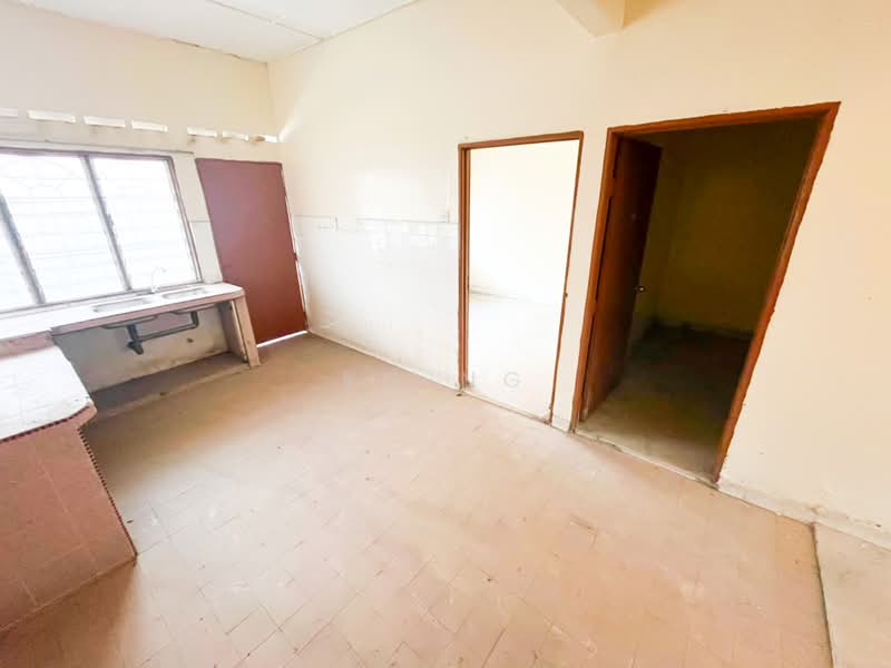 Rumah Teres 1-Tingkat untuk Dijual di Klang (Selangor) - KC Ng - Kitchen - PropertyGuru.com.my